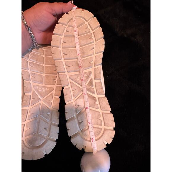 Puma x hello kitty ralph sampson womens mid sneakers sz 7 - Picture 8 of 8